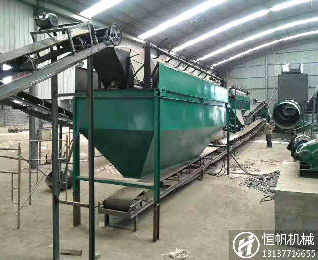 不經(jīng)過有機(jī)肥生產(chǎn)線處理,而直接使用生糞施肥的8大危害!(圖1) 有機(jī)肥生產(chǎn)線