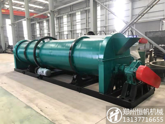 配置一套制作有機肥料設(shè)備生產(chǎn)線需要多少錢?(圖6) 復(fù)混肥造粒機(二合一)