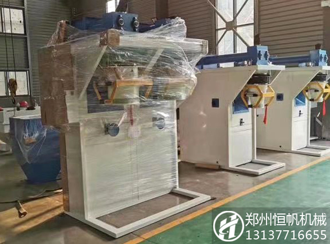 配置一套制作有機肥料設(shè)備生產(chǎn)線需要多少錢?(圖9) 包裝機