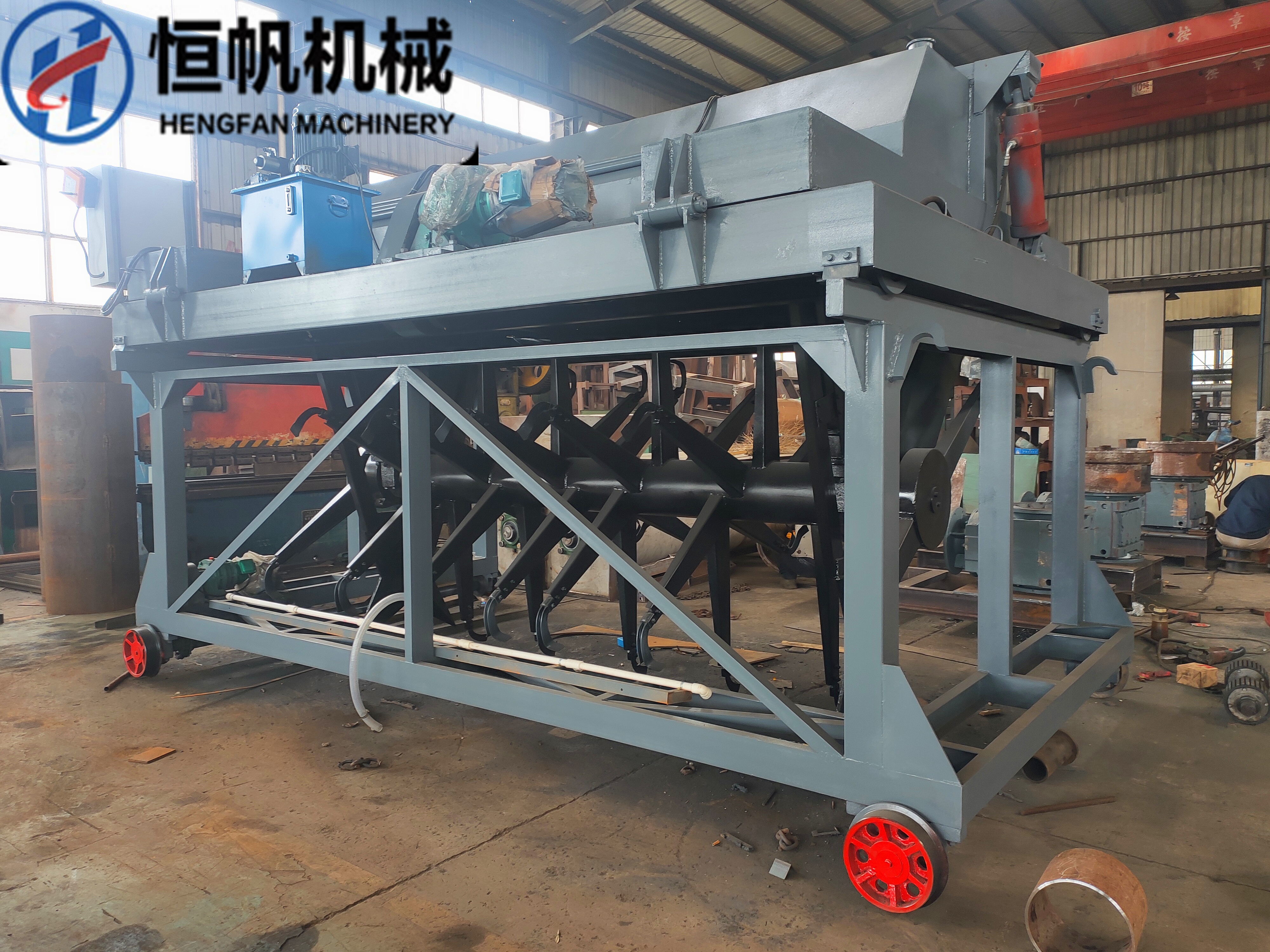 ?投資一個(gè)把牛糞加工成有機(jī)肥的工廠需要多少錢呢?(圖2) ?投資一個(gè)把牛糞加工成有機(jī)肥的工廠需要多少錢呢?(圖2)